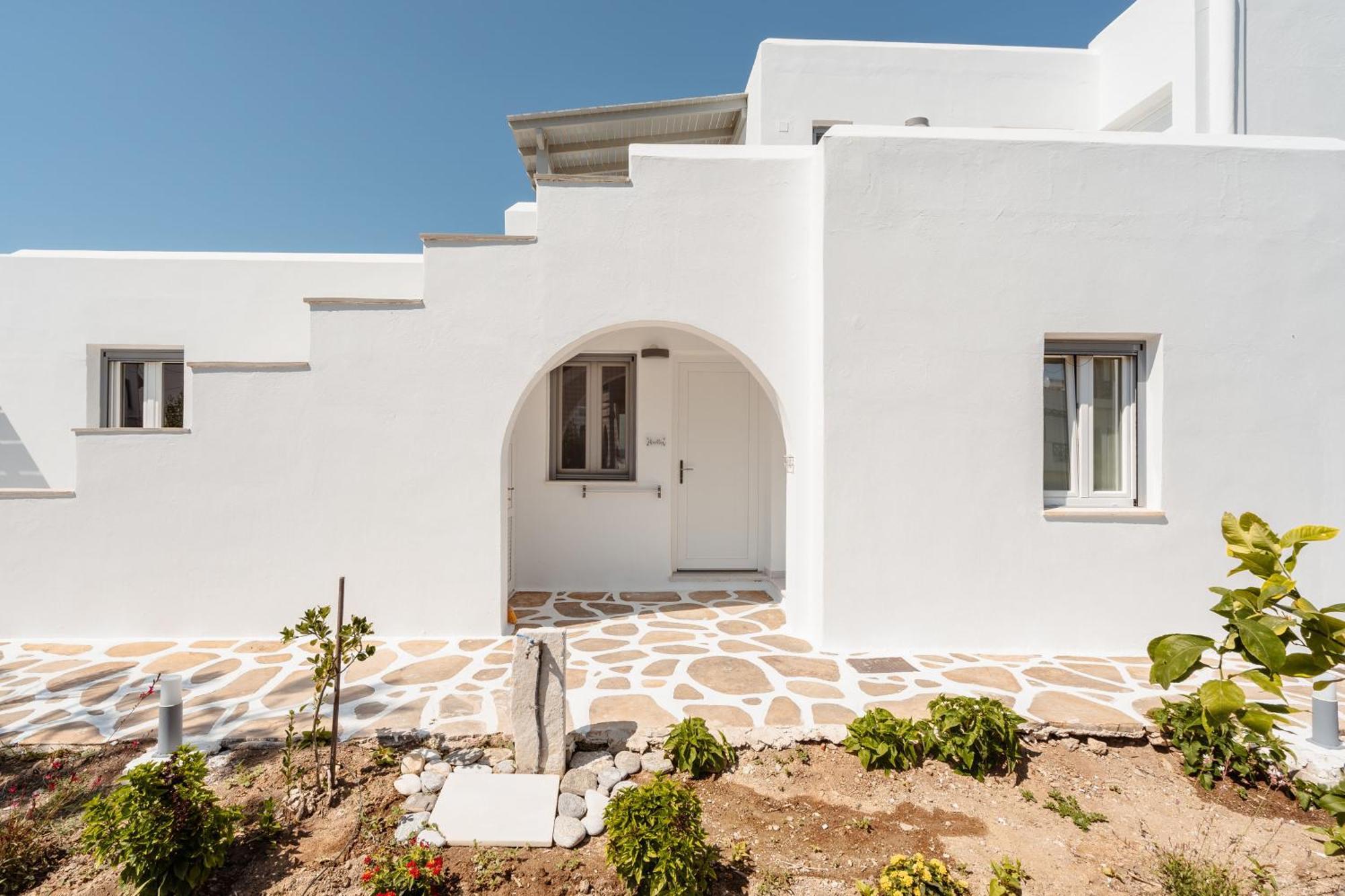Celestial Seaview Apartments- Ariadne Naxos City Exterior foto