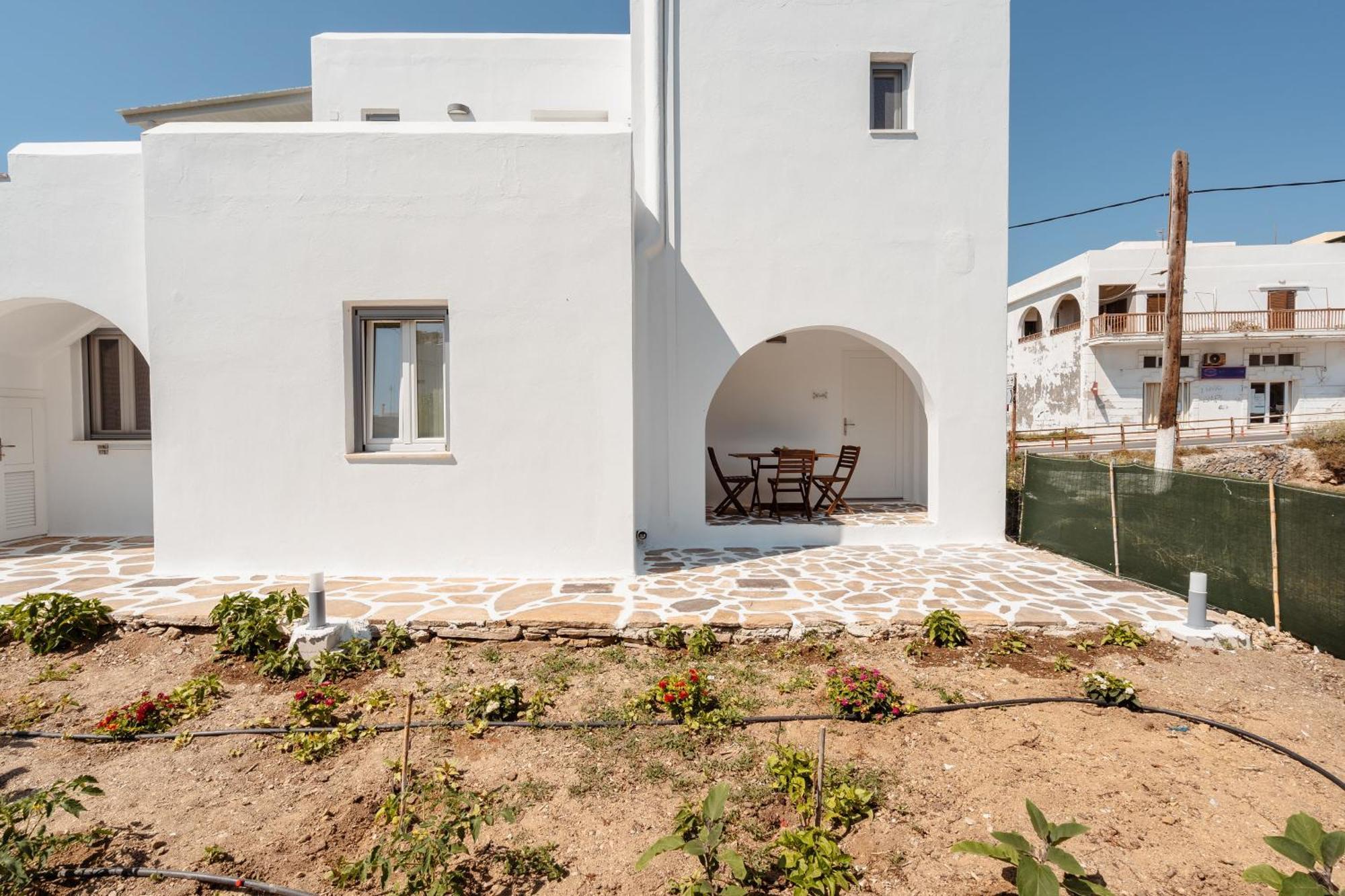 Celestial Seaview Apartments- Ariadne Naxos City Exterior foto